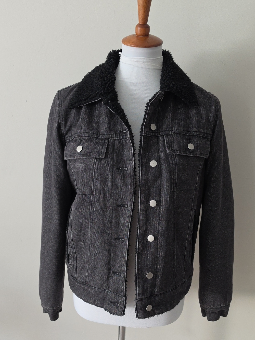 Kendall & Kylie Black Sherpa-Lined Denim Jacket
